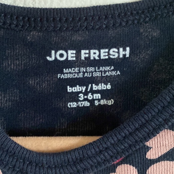 💗Joe Fresh Onesie 3-6 Months - Picture 6 of 6